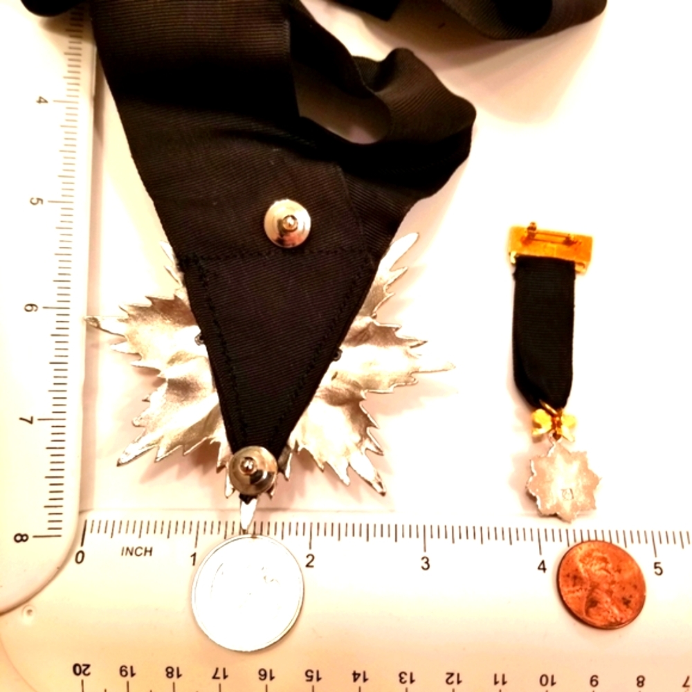 Dame Commander with Star Equestrian Order Holy Sepulchre Jerusalem Medal Set DC* - Picture 8 of 14